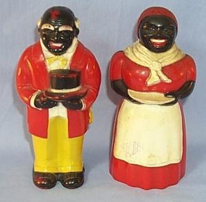 Ethnographic AUNT JEMIMA AND UNCLE MOSE Plastice Salt And Pepper Shaker Set.