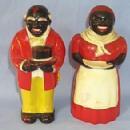 Ethnographic AUNT JEMIMA AND UNCLE MOSE Plastice Salt And Pepper Shaker Set.