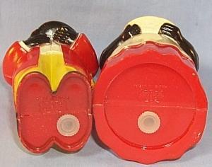 Ethnographic AUNT JEMIMA AND UNCLE MOSE Plastice Salt And Pepper Shaker Set.