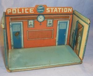 MARX Tin Litho HOME TOWN POLICE STATION Toys