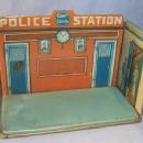 MARX Tin Litho HOME TOWN POLICE STATION Toys