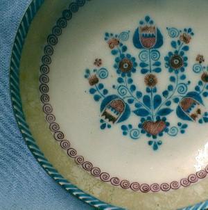 old vintage English Battersea Enamel Bowl - English Metalware