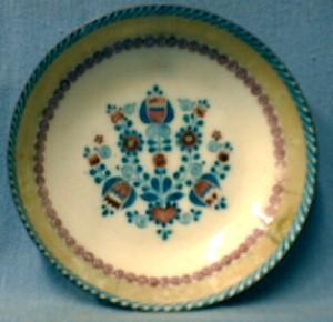 old vintage English Battersea Enamel Bowl - English Metalware