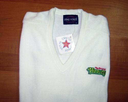 VERNORS Ginger Ale Golf Sweater Large - NEW unused Vintage Advertising Ginger Ale Wearable