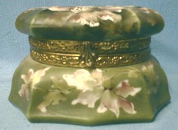 Wavecrest Nakara ~ Large Hexagon Covered Box - Antique Victorian Art Glass of CF Monroe