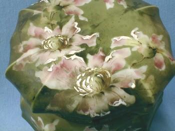 Wavecrest Nakara ~ Large Hexagon Covered Box - Antique Victorian Art Glass of CF Monroe