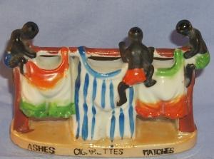 3 Black Figures ,Porcelain Clothesline design