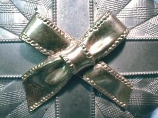 Silver & Gold Pot Metal Trinket or Jewelry Box - Vintage Metalware - Jewelry