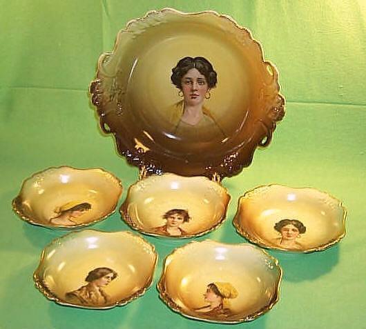 Porcelain Bavarian Cameo Berry Bowl Set