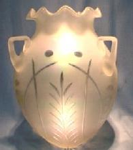 Verre de Soie Art Glass Hanging Basket