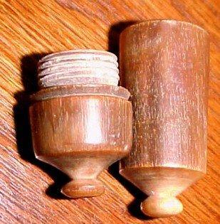 Animal Horn Thread Waxer - Collectibles
