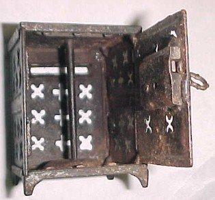 Safe Penny Bank with Key - Toys