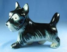 old SCOTTIE Dog Figurine - Vintage old Porcelain