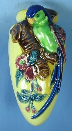 PARROT Wall Pocket - Vintage Art Pottery Majolica Bird Pocket
