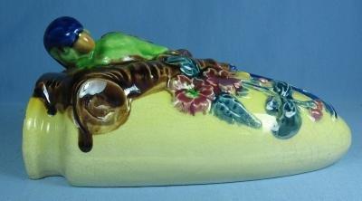 PARROT Wall Pocket - Vintage Art Pottery Majolica Bird Pocket