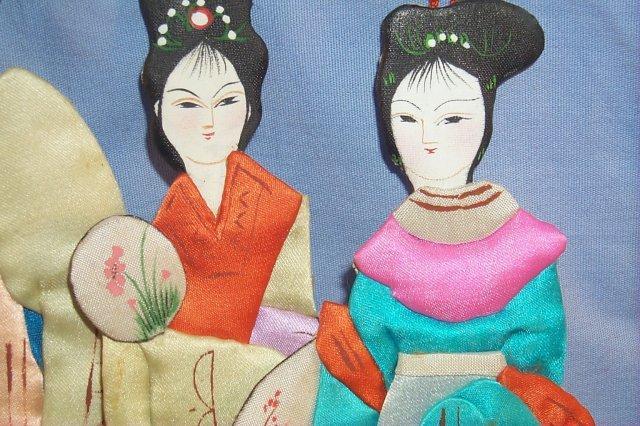 Four Chinese Paper / Cloth Dolls in Original Box - Misc.