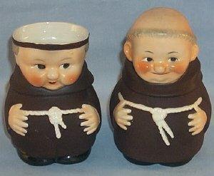 Hummel FRIAR TUCK Porcelain Creamer and Sugar Set