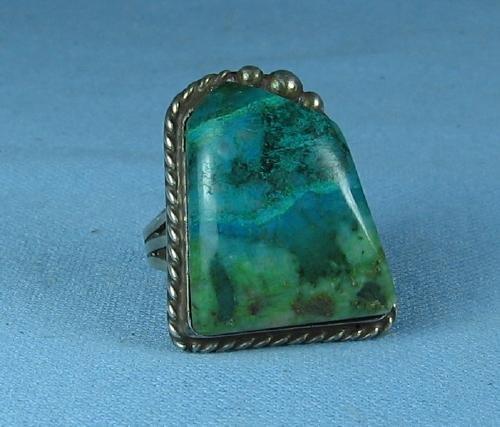 old vintage Native American Indian Turquoise & Silver RING - Antique Ethnographic Jewelry