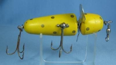 old Pflueger Musky Globe MUSKIE Fishing Lure - Vintage Fish Bait Sporting