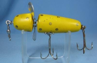 old Pflueger Musky Globe MUSKIE Fishing Lure - Vintage Fish Bait Sporting