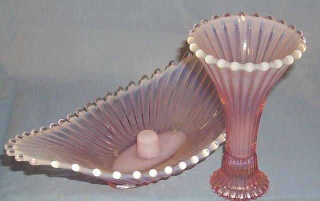 Beautiful Pink Opalescent Ribbed Art Glass Bowl / Epernge