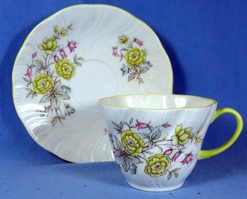 Pottery Rosina Bone China FLUTED SWIRL Teacup and Saucer - Vintage English Porcelain Cup & Saucer