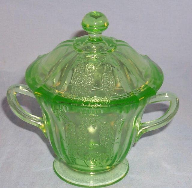Green PARROT Depression Glass Sugar with Cover