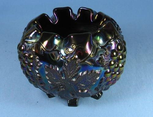 Dugan CARNIVAL GLASS GRAPE DELIGHT Amethyst Carnival Glass ROSE Bowl