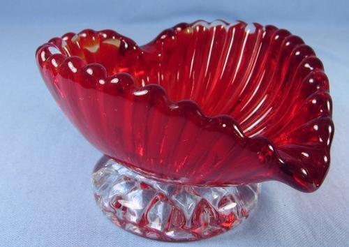 ITALIAN ART GLASS Red HEART Shaped Art Glass Dish