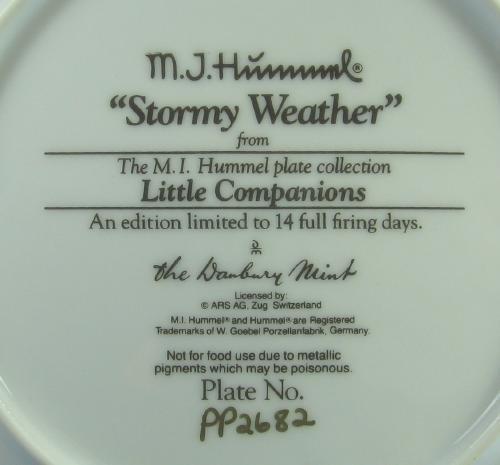 Limited Edition Hummel LITTLE COMPANIONS Porcelain Collector Plate