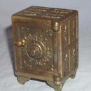 'Be Wise OWL' Cast Iron Bank - Metalware