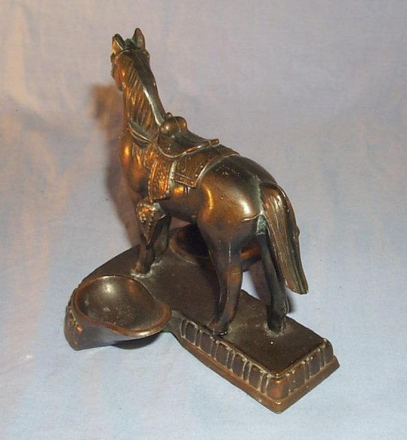 Cast Metal SADDLED HORSE Pipeholder - Tobacciana