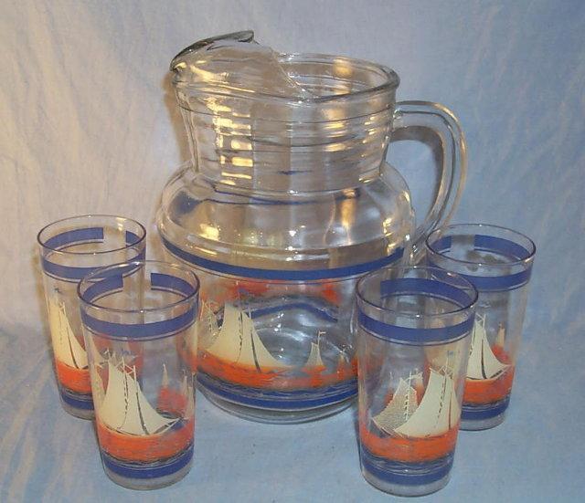 Set SAILBOAT Depression Glass Pitcher and Four Glasses