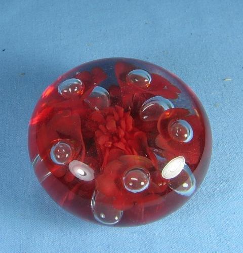 St. Clair Art Glass PAPERWEIGHT - Large Controled Air Bibble ~ Signed