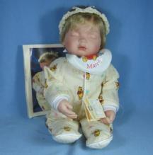 Winnie the Pooh BIRTHSTONE DREAMERS Baby Girl MARCH Doll MIB