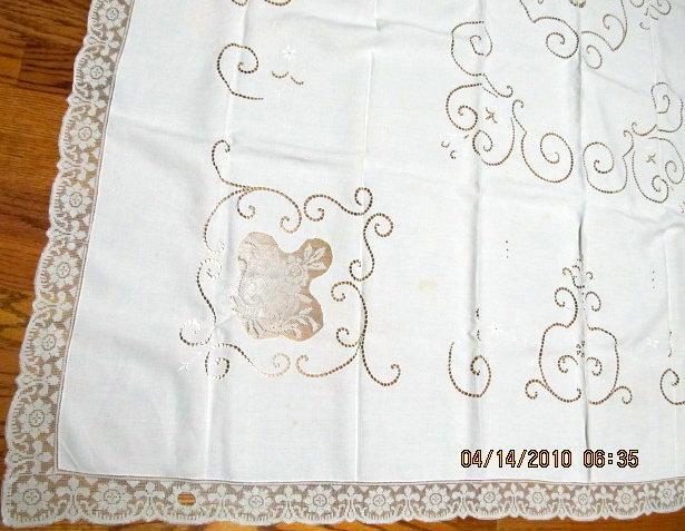 Madeira Linen Tablecloth 8 Napkins Embroidery Cutwork - textiles