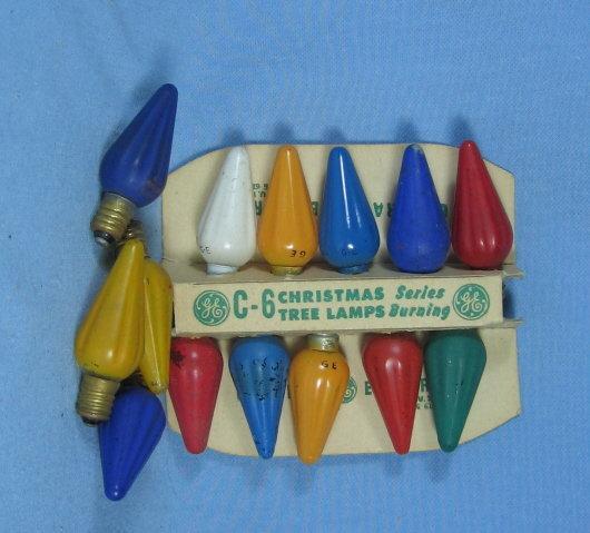 GE Christmas LIGHT BULBS - Vintage Holiday Group on Original Cardboard Presentation Pack