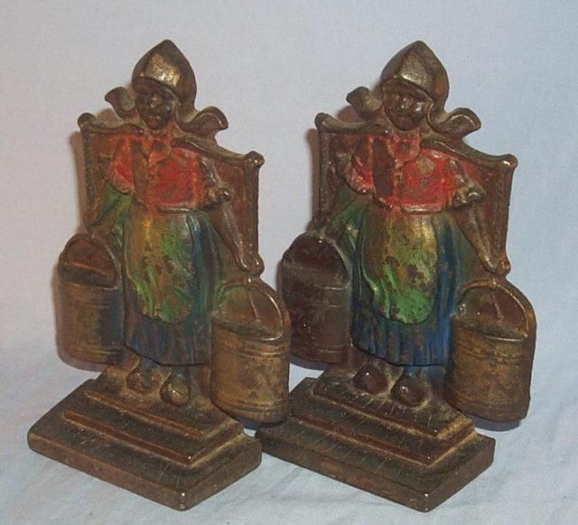 Cast Iron DUTCH GIRL WITH BUCKETS Bookends - Metalware