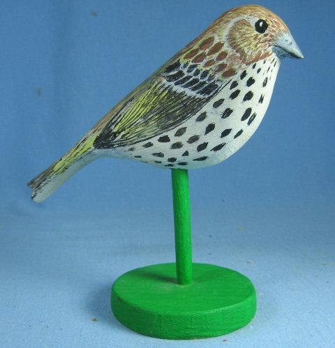 Hand Painted Carved Wood BIRD Folk Art carving PINE SISKIN Decoy Collectible