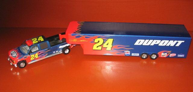 NASCAR 1:24 Scale Die Cast Limited Edition Car Replica JEFF GORDON Adult Collectible Toy
