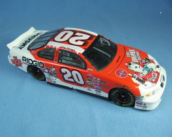 BANK Limited edition nascar 1:24 Scale Die Cast Limited Edition NASCAR Car Replica TONY STEWART Adult Collectible Toy