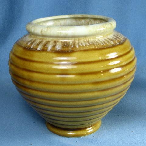 Hull Art Pottery RINGED Urn Vase