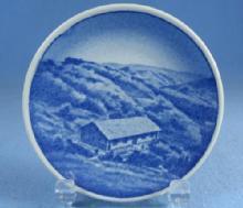 Pottery Royal Copenhagen 18-2010 Mini Plate REBILD BAKKL