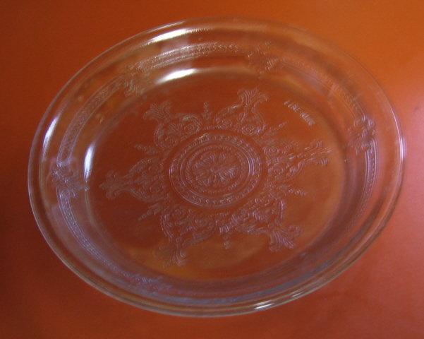 Antique Kitchen FIRE-KING Glass Pie Baker