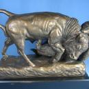 Limited edition BUFFALO and GRIZZLY BEAR Sculpture by Austin Products - Vintage Pottery Figure