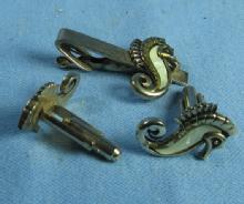 Vintage MOP SEA HORSE Cuff Link & Tie Bar Set - Estate Jewelry