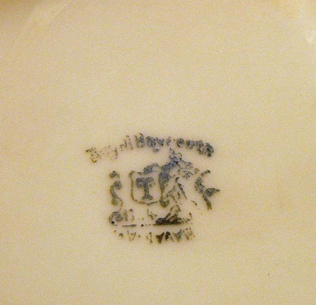 Royal Bayreuth Porcelain SPORTSMAN Pin Box w/Lid