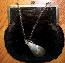 GORHAM SILVER Chantelaine Leather Purse - Silver