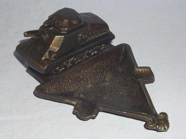 World War II Cast Metal TANK Ashtray - Tobacciana
