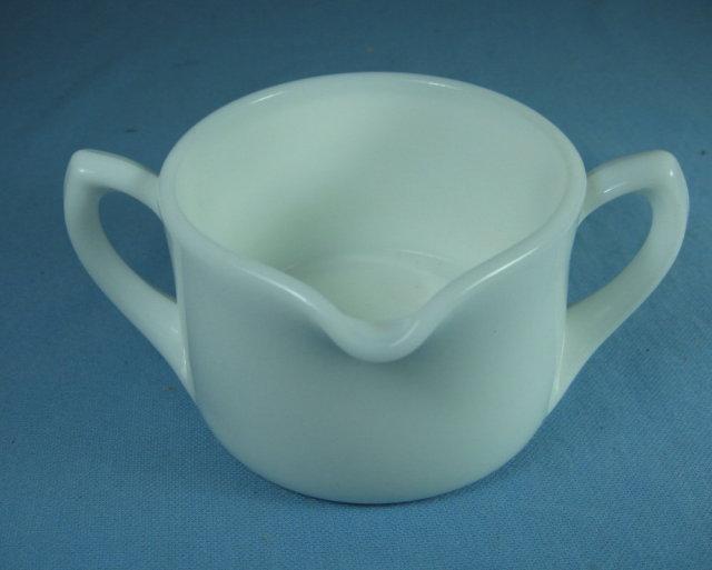Milk Glass Juicer REAMER 2-Handle Bottom Jar